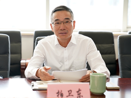【20240929】嘉通集團(tuán)與城南街道簽約地塊合作開發(fā)項(xiàng)目，嘉通集團(tuán)黨委書記、董事長柏衛(wèi)東（李阿梅攝）.jpg